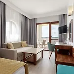 Alua Helios Bay 4* Obzor