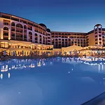 Alua Helios Bay Hotel