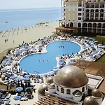 Hotel Alua Helios Bay