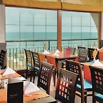 Alua Helios Bay 4* Obzor