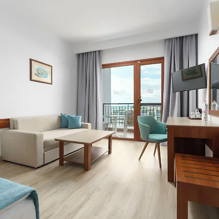 Alua Helios Bay Hotel 4*