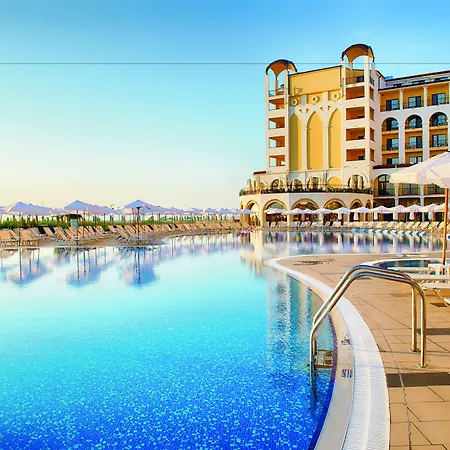 Alua Helios Bay 4* Obzor