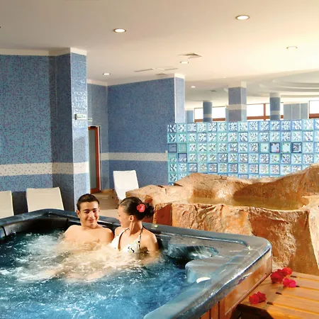 Alua Helios Bay 4* Obzor