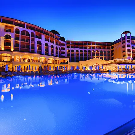 Alua Helios Bay Хотел 4*