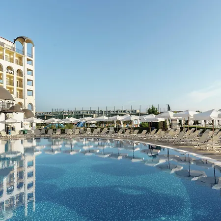 Alua Helios Bay Обзор
