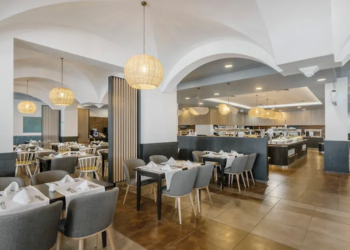 Alua Helios Bay Хотел 4*