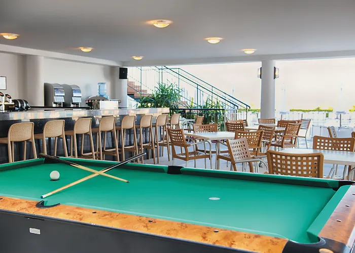 Alua Helios Bay Хотел